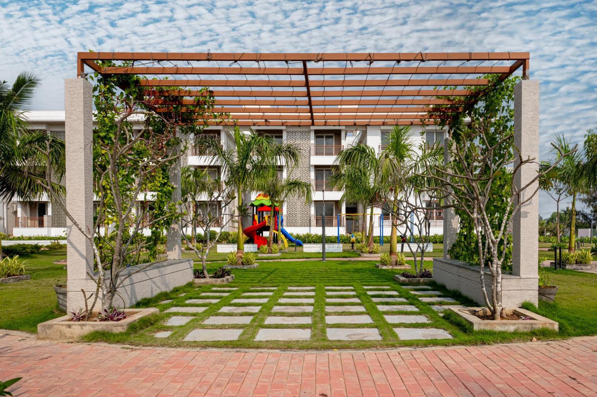 Palm Regal Resort Gopālpur Екстериор снимка