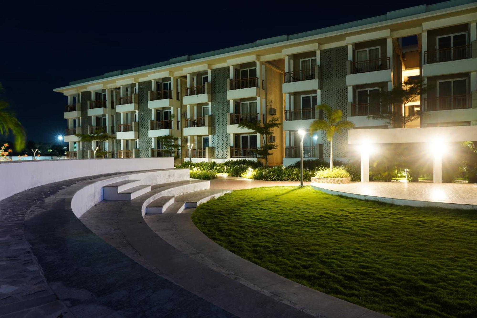 Palm Regal Resort Gopālpur Екстериор снимка